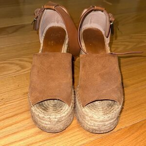 Marc Fisher Adalyne Espadrille Platform Wedge SIZE 6.5